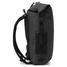 Load image into Gallery viewer, Voyager Backpack